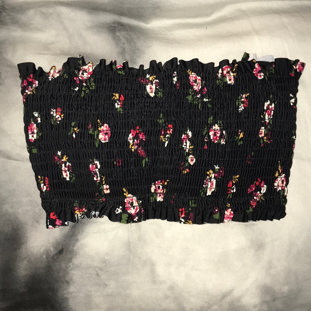 NWT bandeau bikini top